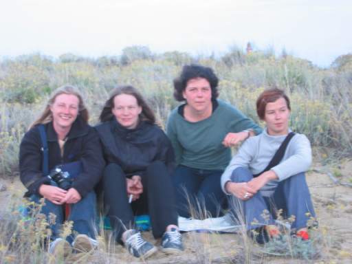 Ulrike, Bettina, Silke und Petra auf der Dne